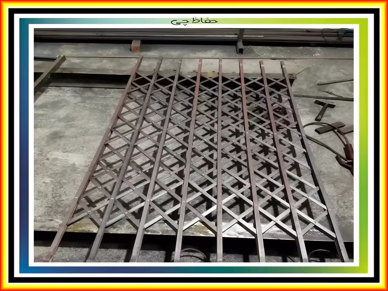 بهترین حفاظ درب آپارتمان بهترین حفاظ درب آپارتمان