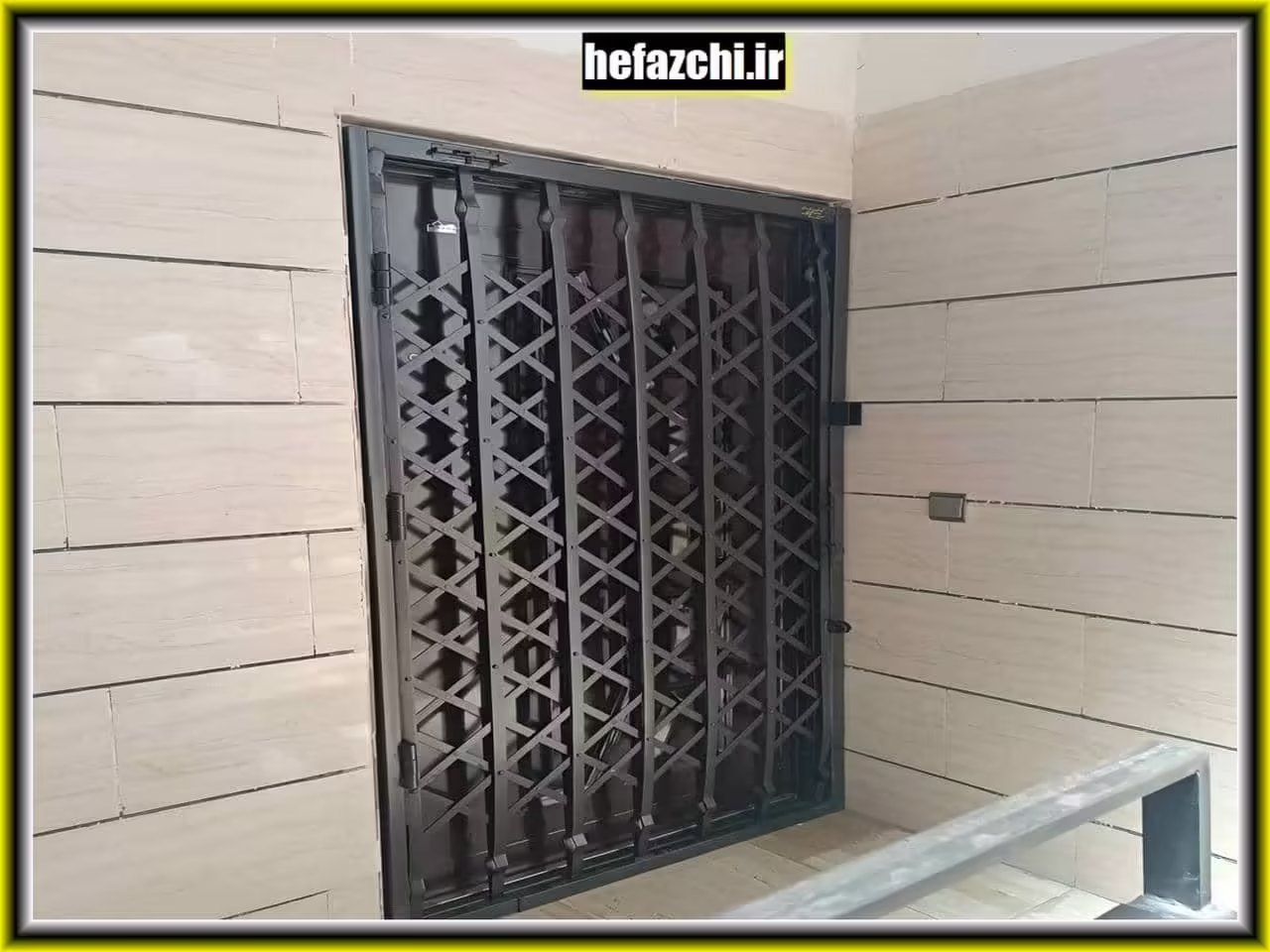 انواع مختلف درب آکاردئونی