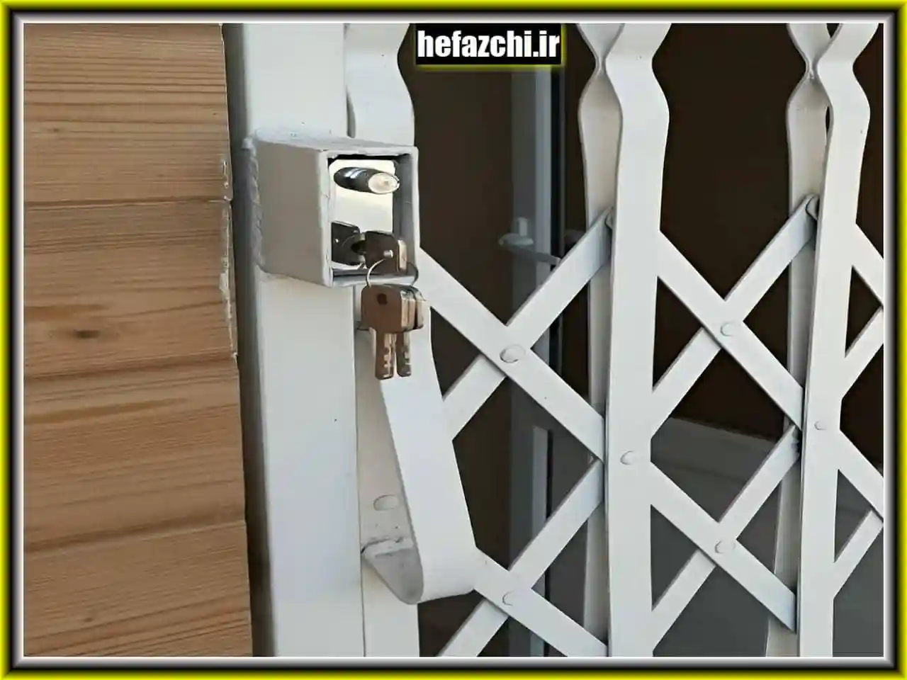 نصب و قیمت حفاظ درب آکاردئونی