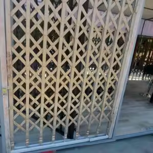 راهنمای جامع خرید درب آکاردئونی