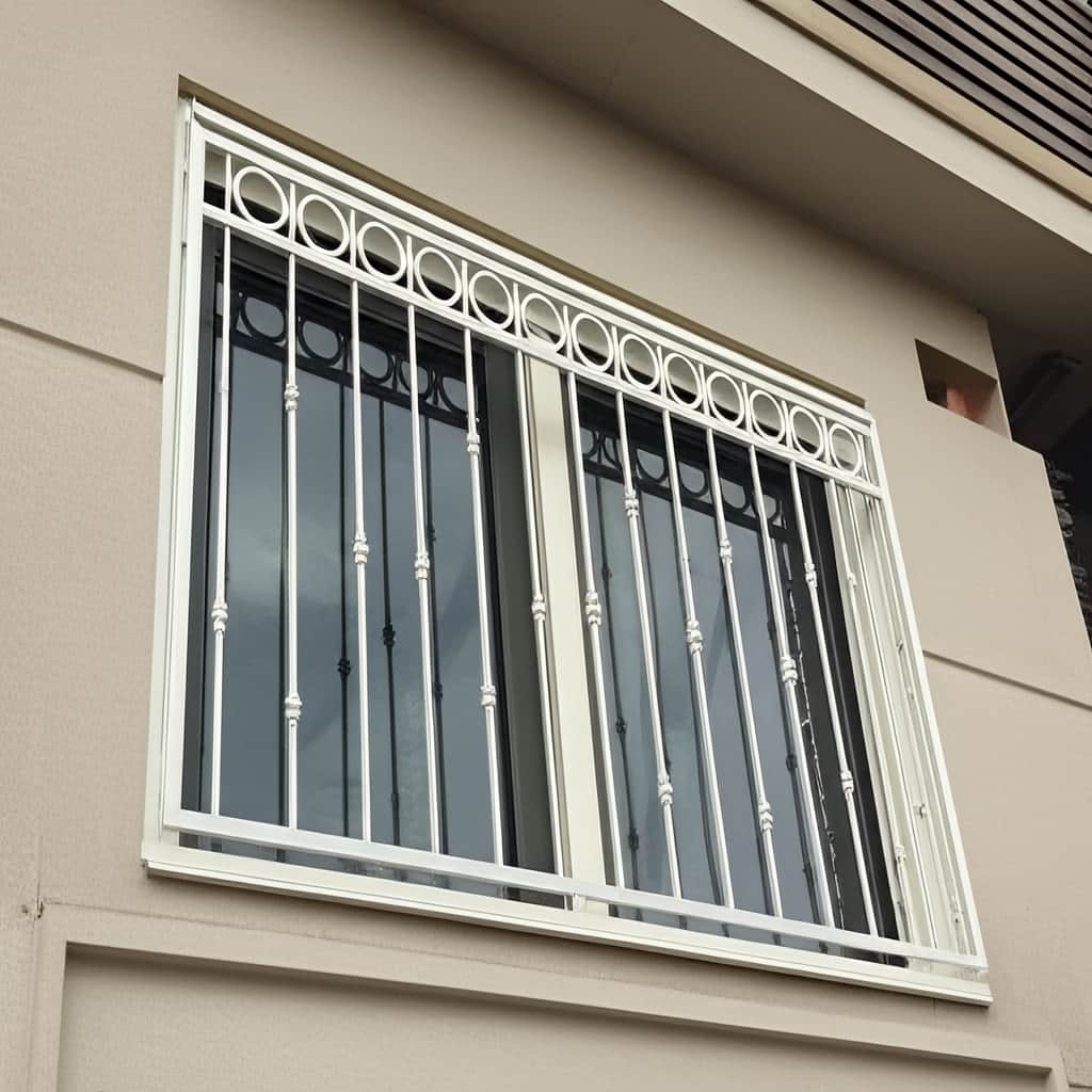 حفاظ پنجره مدل حلقه ای کلاسیک نمای شیک