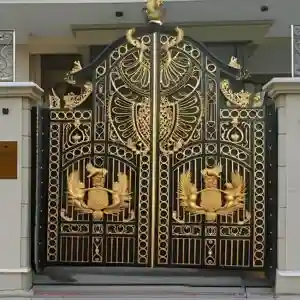 درب فرفورژه مدل باکینگهام با طراحی سلطنتی