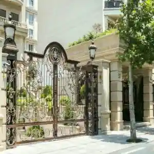 خرید درب آهنی ورودی ساختمان با طراحی مقاوم و شیک خرید درب آهنی ورودی ساختمان با طراحی مقاوم و شیک