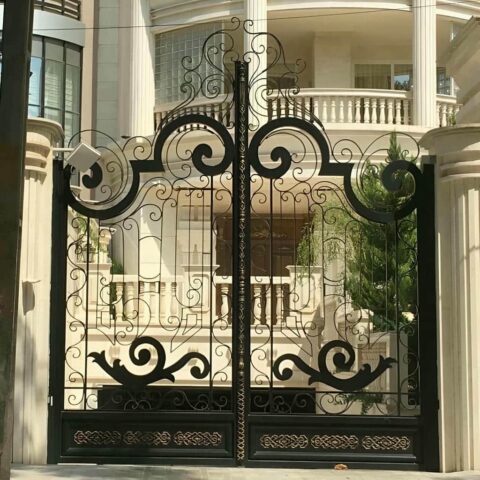 درب فرفورژه نگین با طراحی کلاسیک و مدرن