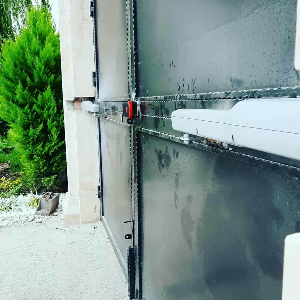 قیمت جک برقی درب پارکینگ ریلی در سیرجان