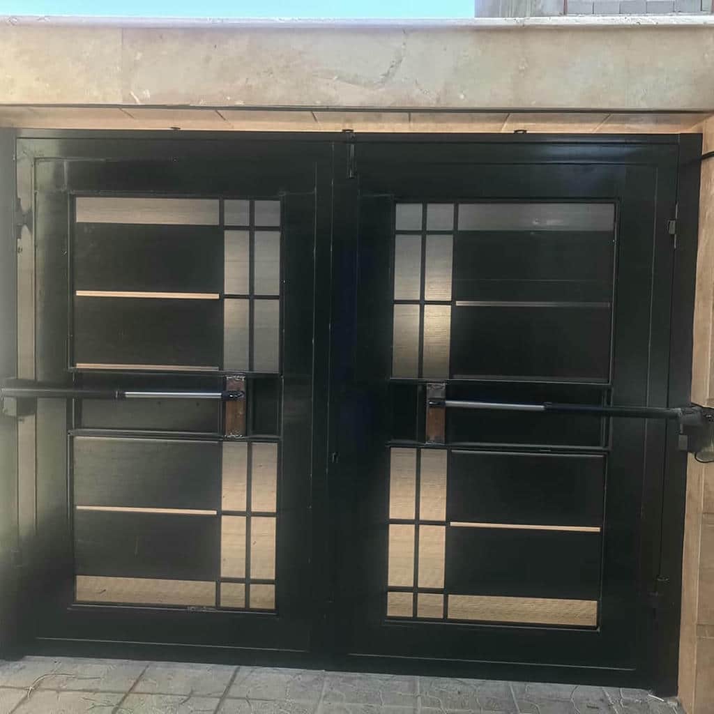 جک برقی درب پارکینگ در سنندج