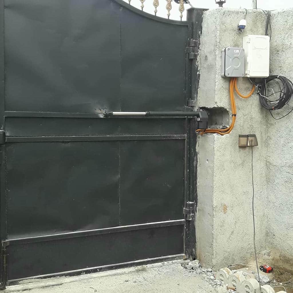 کارخانه جک برقی درب پارکینگ تراز دقیق در بندر دیلم