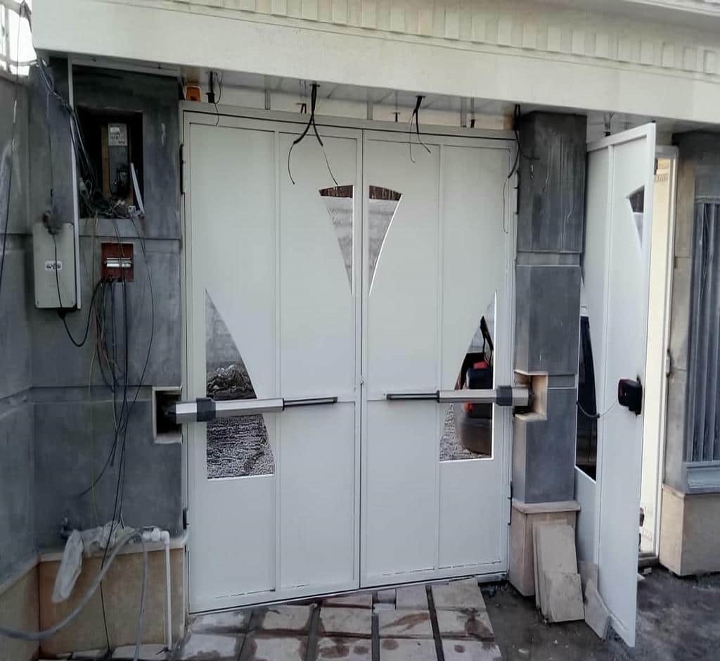 جک برقی درب پارکینگ در شیراز