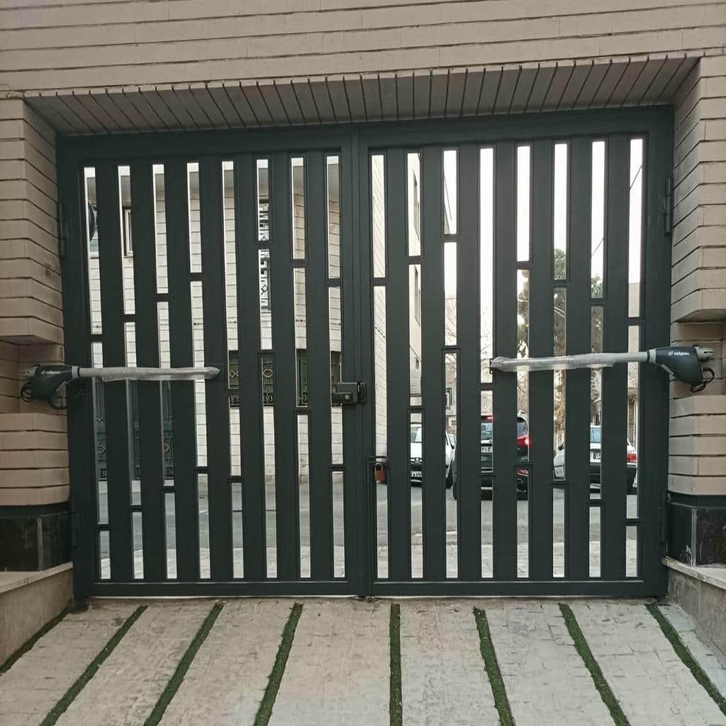 جک برقی درب پارکینگ در اردبیل