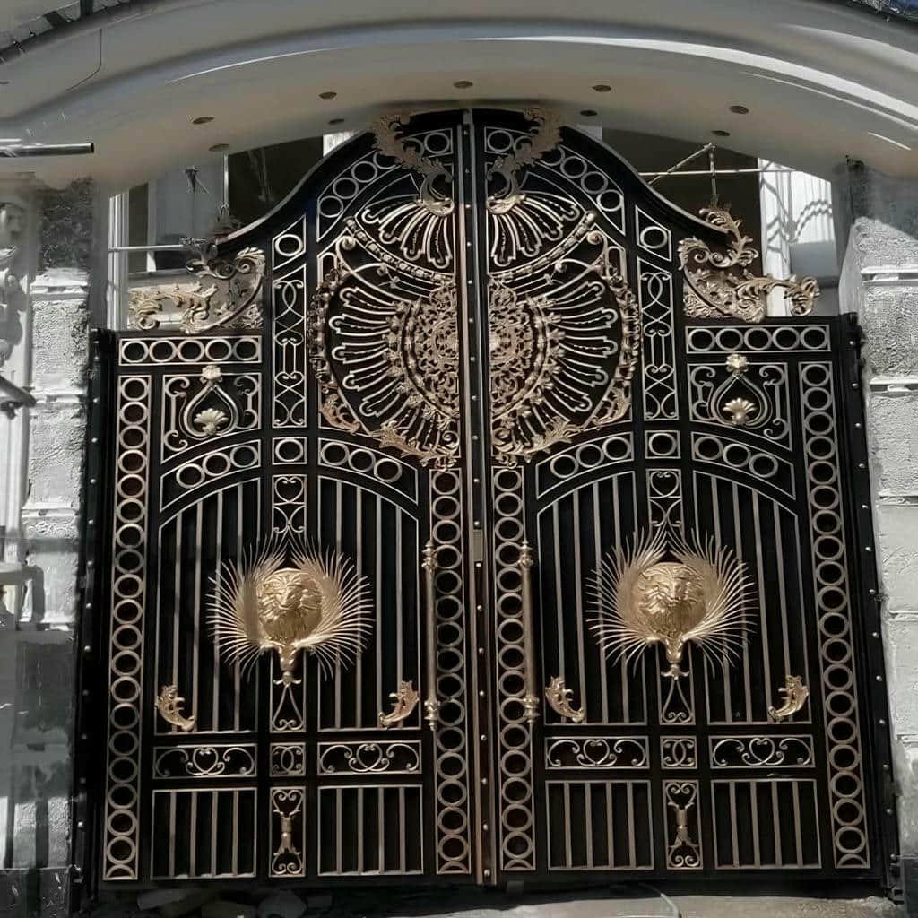 درب حیاط آهنی در بجنورد