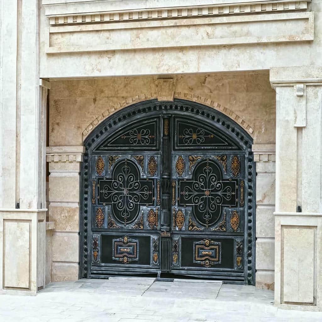 درب حیاط آهنی در سمنان