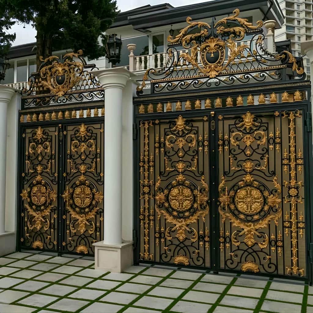 قیمت درب حیاط آهنی یراق استاندارد در کمال شهر