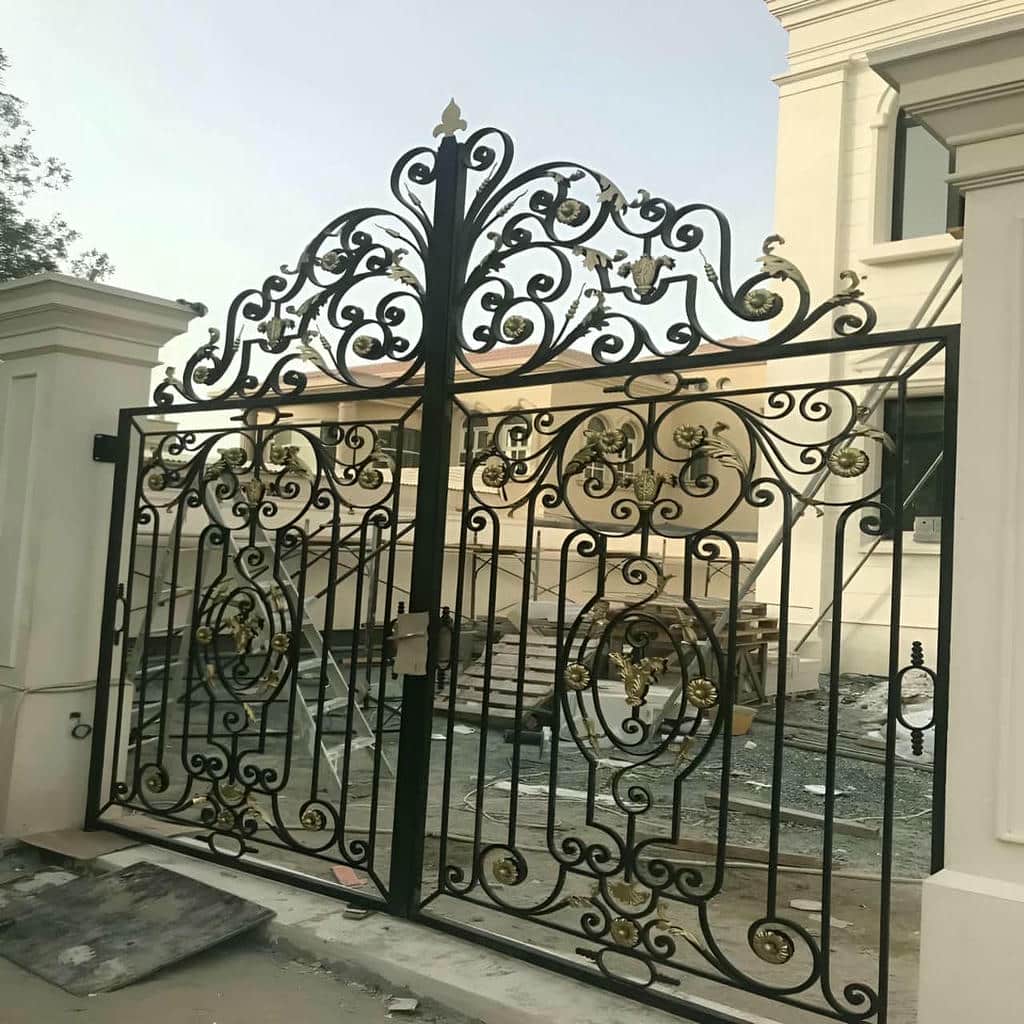 فروش درب حیاط آهنی پروفیل سنگین در تبریز