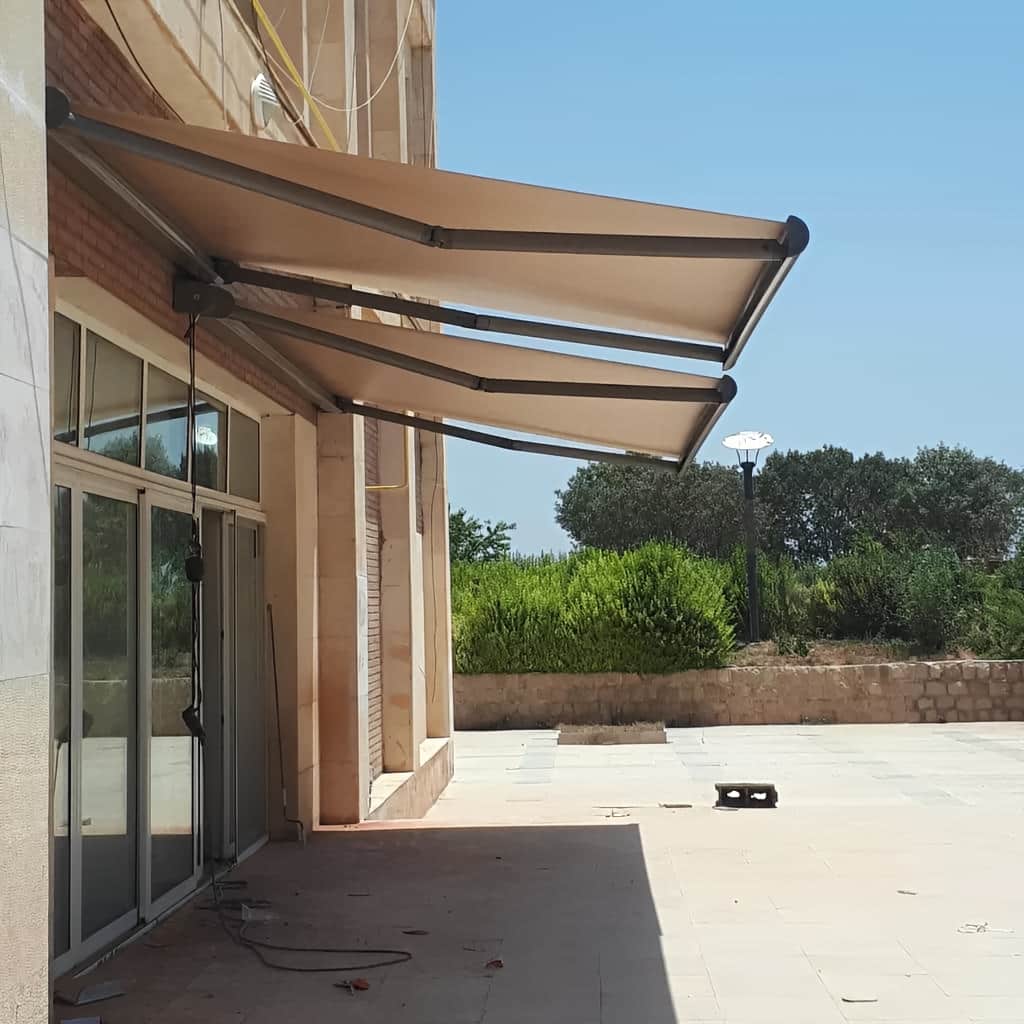 قیمت سایبان برقی مغازه اتوماتیک در شهرکرد