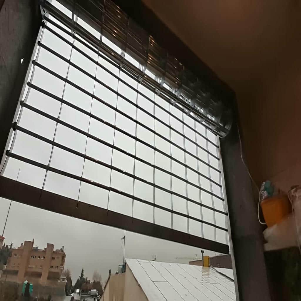 نصب کرکره برقی پلی کربنات شفاف در ساوه