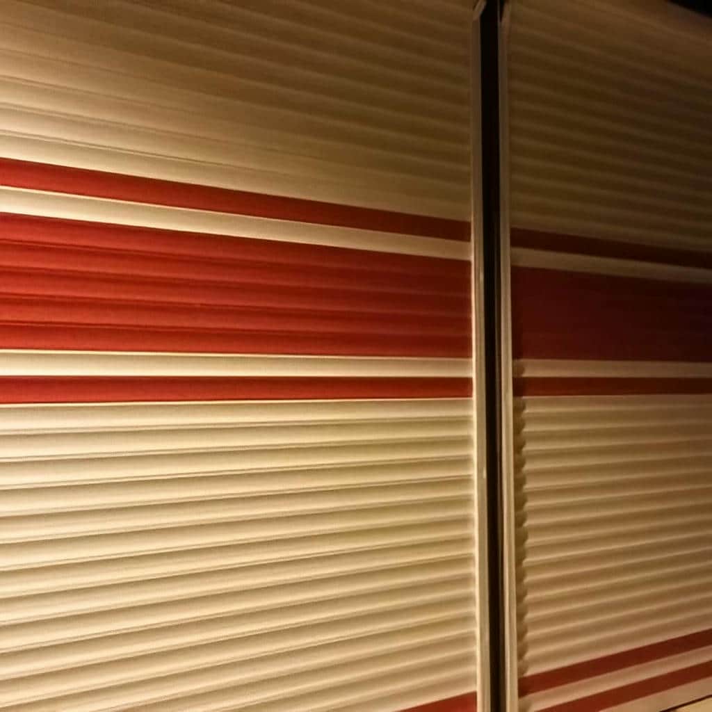 خرید کرکره برقی آلومینیومی دوجداره در اشتهارد