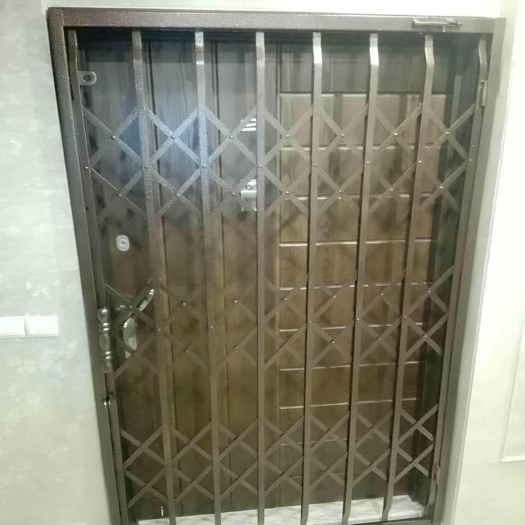قیمت درب آکاردئونی آهنی تسمه دوبل در ایرانشهر