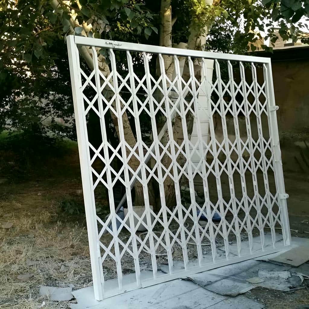 قیمت درب آکاردئونی آهنی تسمه دوبل در چابهار