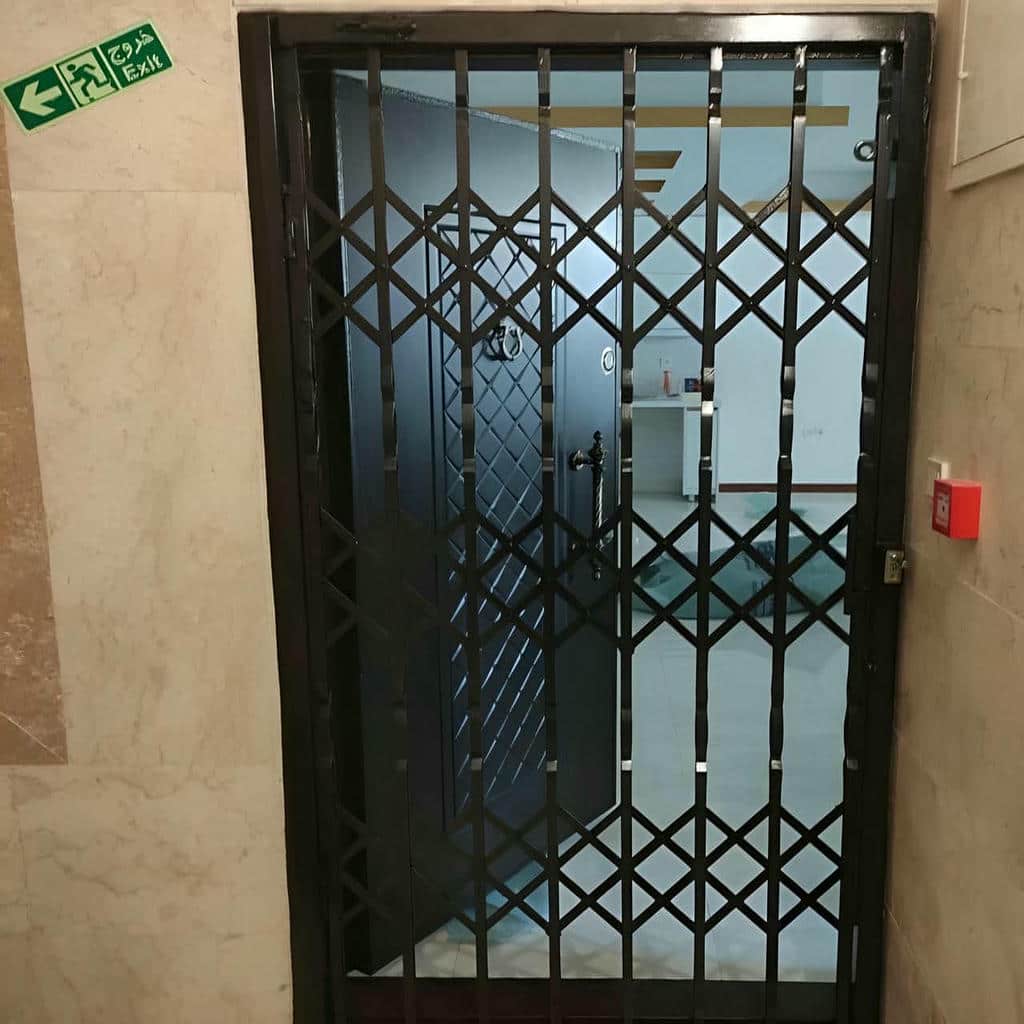قیمت درب آکاردئونی آهنی تسمه دوبل در اردبیل
