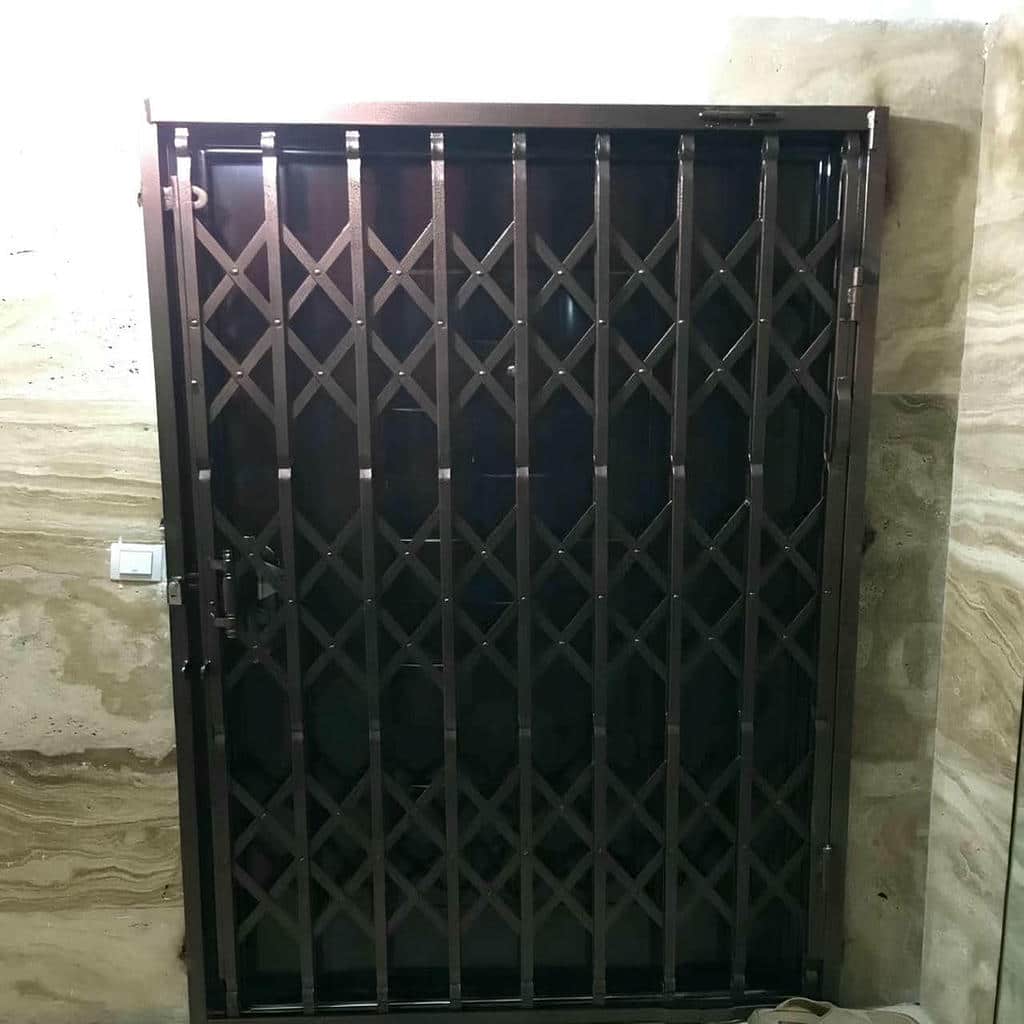قیمت درب آکاردئونی آهنی ساختار ریلی در بندرعباس