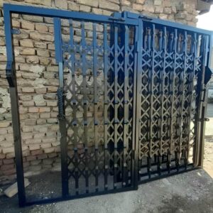 درب آکاردئونی آهنی در نوشهر