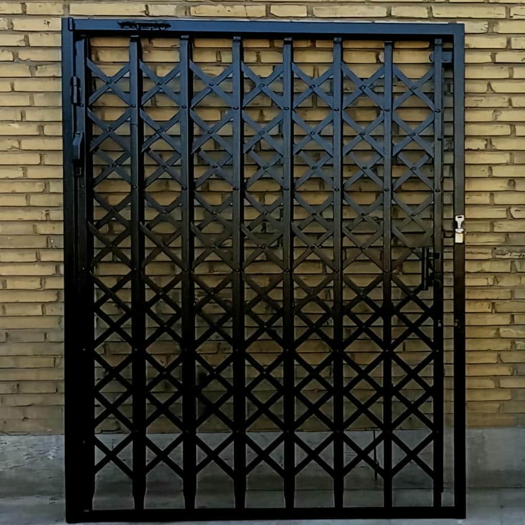 درب آکاردئونی آهنی در شهریار