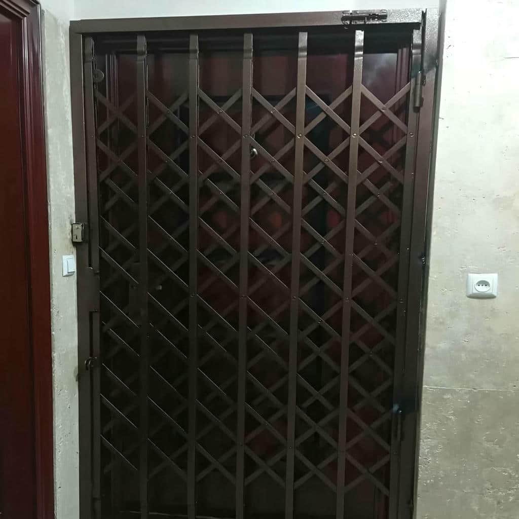 قیمت درب آکاردئونی آهنی ساختار ریلی در نیشابور