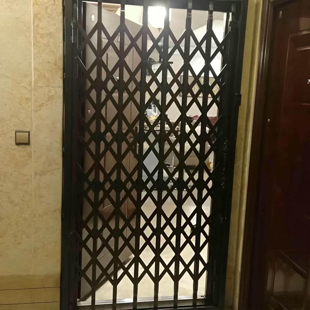 خرید درب آکاردئونی آهنی ساخت سفارشی در ساوه