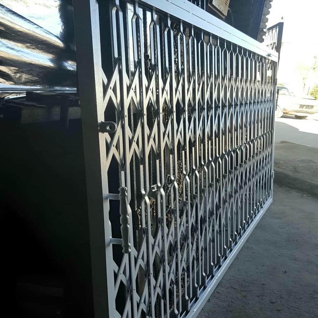 خرید درب آکاردئونی آهنی چندلوزی در رفسنجان