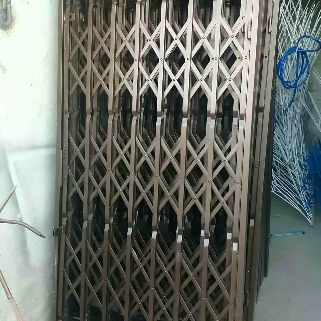 قیمت درب آکاردئونی آهنی ساختار ریلی در سنندج