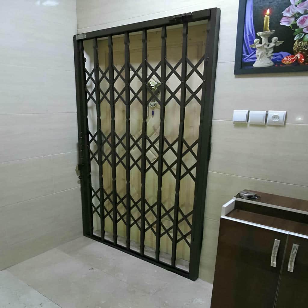 خرید درب آکاردئونی آهنی ساخت سفارشی در نیشابور
