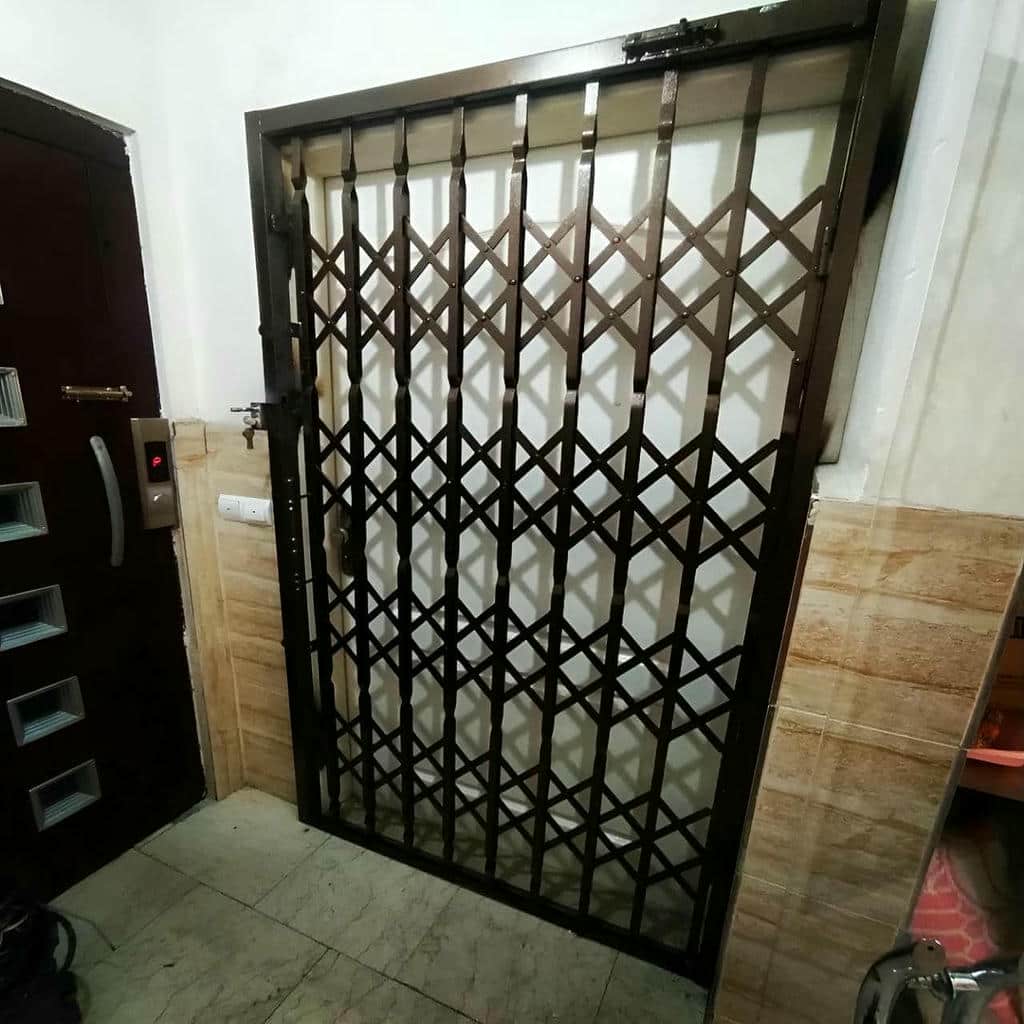 قیمت درب آکاردئونی آهنی ساختار ریلی در ایرانشهر