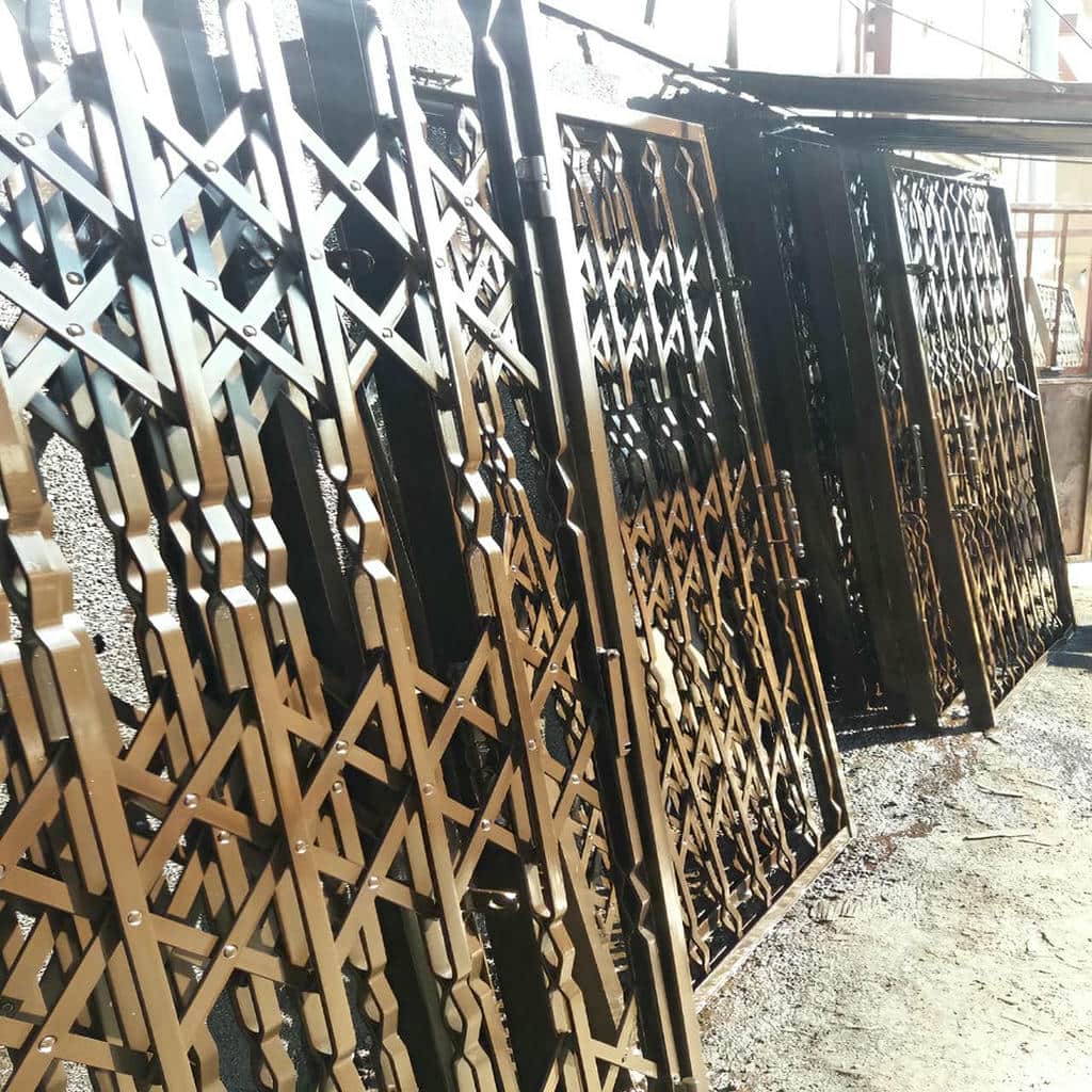 قیمت درب آکاردئونی آهنی تسمه دوبل در ساوه