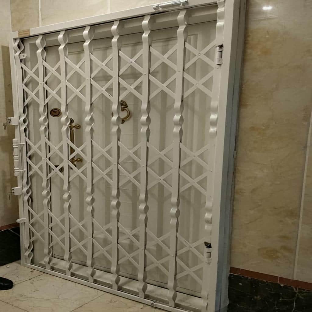 قیمت درب آکاردئونی آهنی تسمه دوبل در رامسر