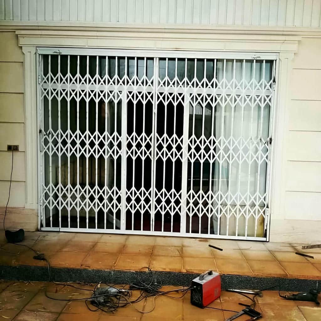 خرید درب آکاردئونی آهنی چندلوزی در اراک
