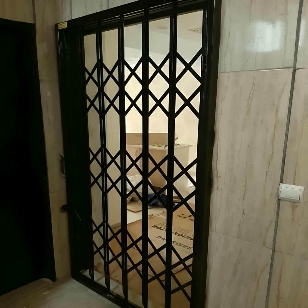 قیمت درب آکاردئونی آهنی تسمه دوبل در سقز