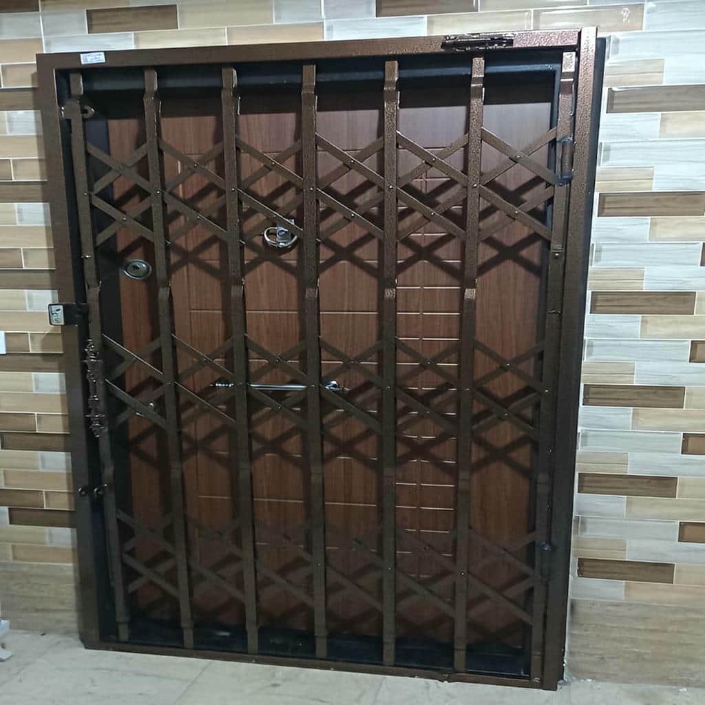 خرید درب آکاردئونی آهنی ساختار ریلی در طالقان