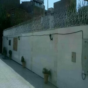 حفاظ شاخ گوزنی در هشتگرد