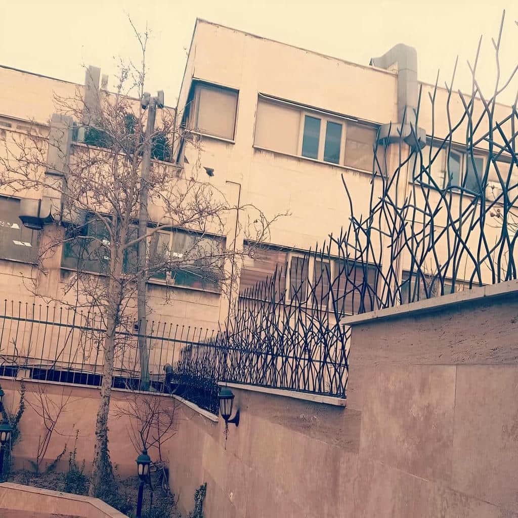 خرید حفاظ شاخ گوزنی مقاوم برای ویلا در بومهن