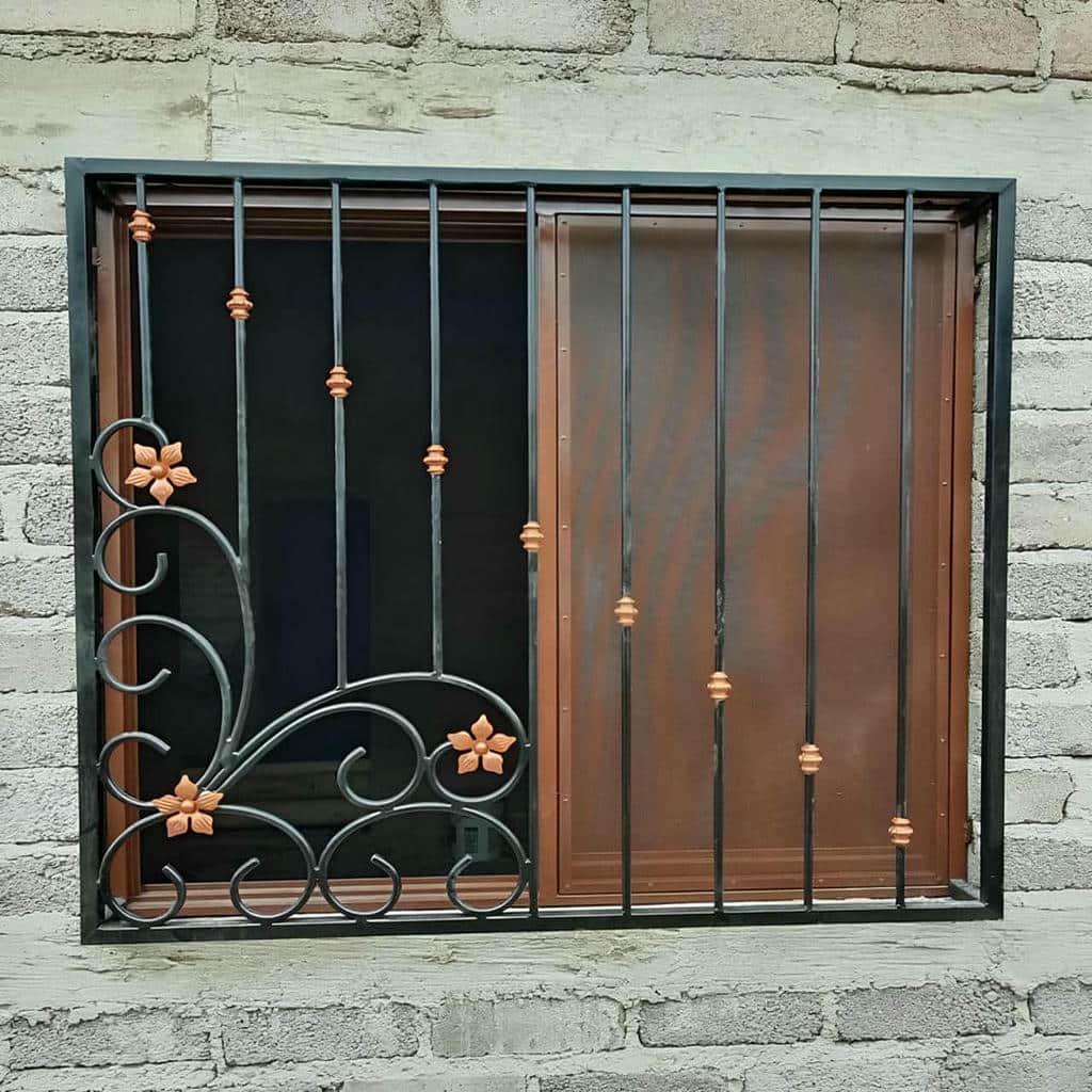 حفاظ پنجره فلزی در بومهن