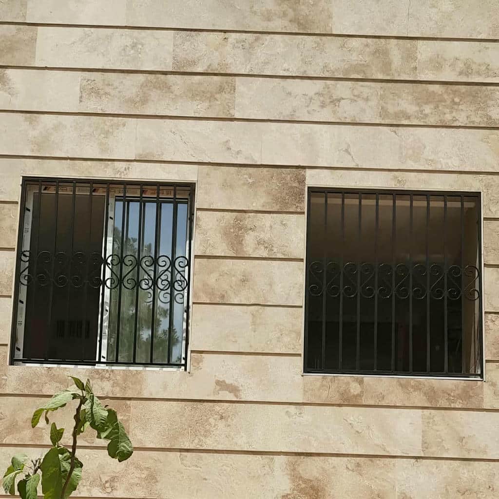 خرید حفاظ پنجره فلزی مینیمال ساده در سیرجان