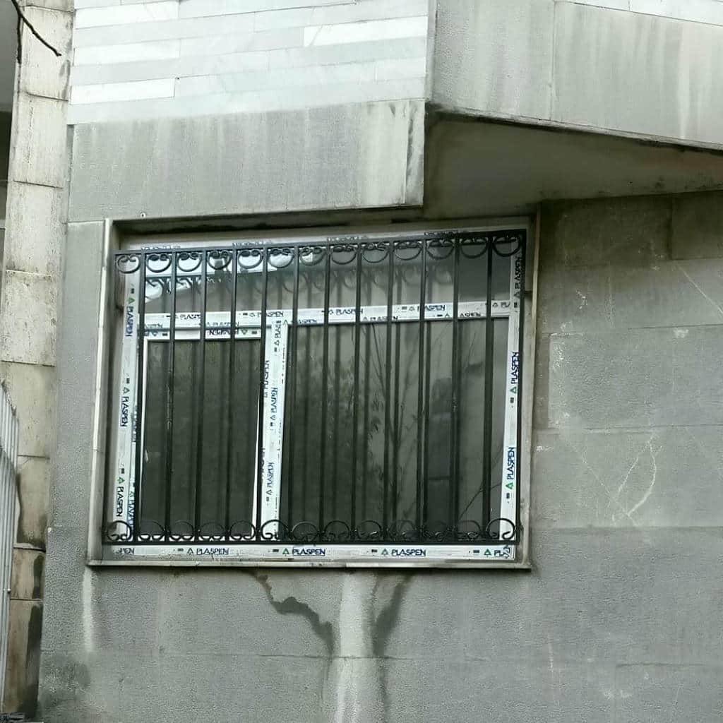 قیمت حفاظ پنجره فلزی فرفورژه کلاسیک در یاسوج
