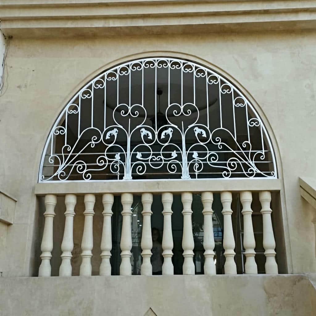 قیمت حفاظ پنجره فلزی فرفورژه کلاسیک در اصفهان