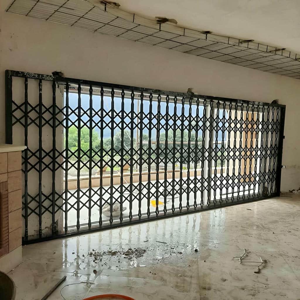 قیمت حفاظ پنجره فلزی فرفورژه کلاسیک در عظیمیه کرج