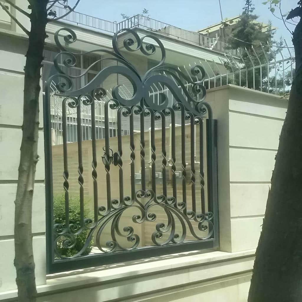 فروش حفاظ پنجره فلزی بازشو در بجنورد