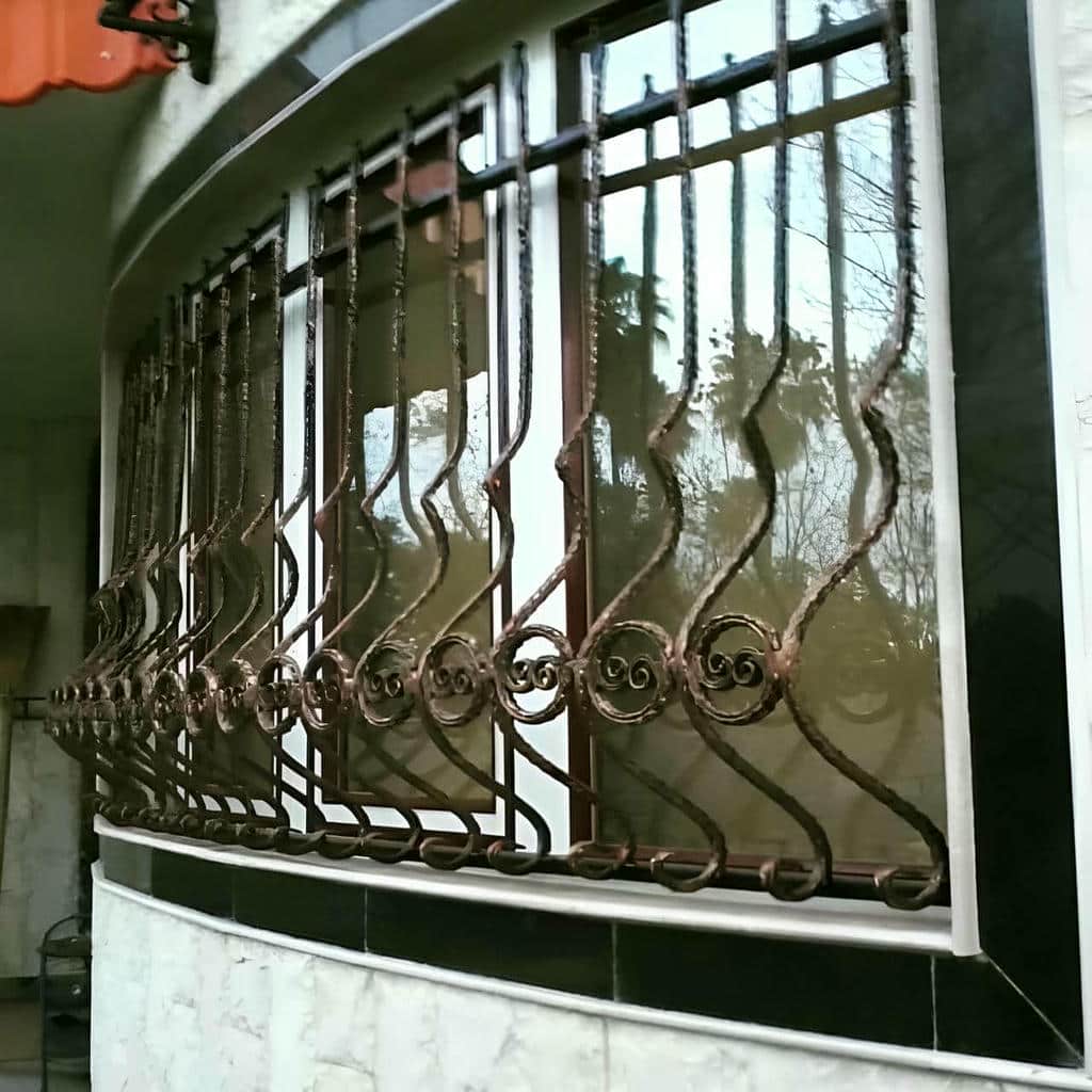 خرید حفاظ پنجره فلزی مینیمال ساده در نوشهر