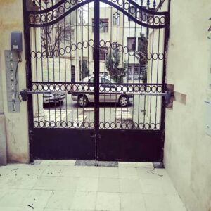 جک برقی درب پارکینگ در قشم