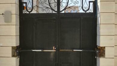 جک برقی درب پارکینگ در ایرانشهر
