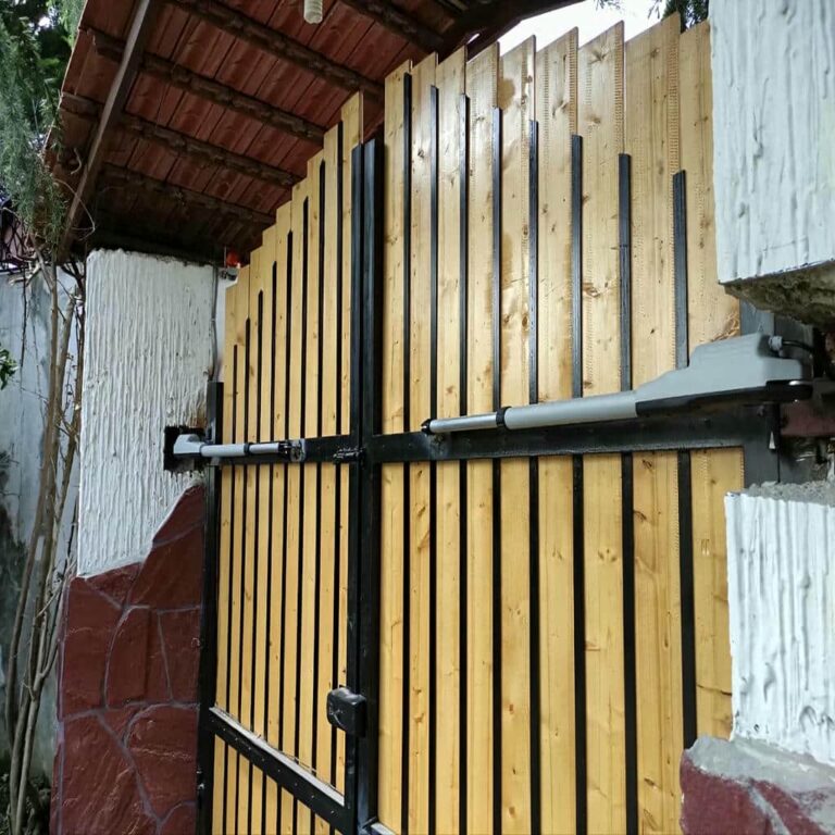 جک برقی درب پارکینگ در چالوس