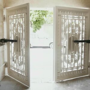 جک برقی درب پارکینگ در بابل